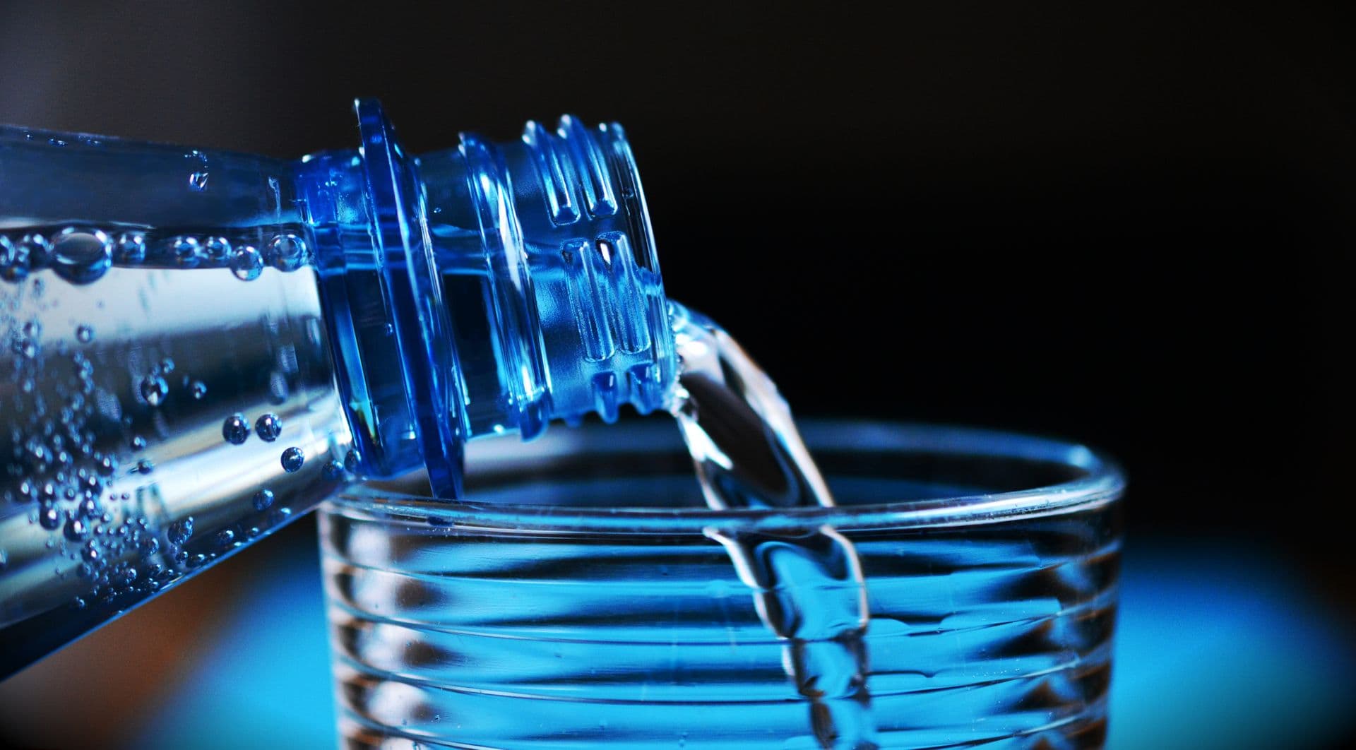 饮用水,Aquafina 供应的商品