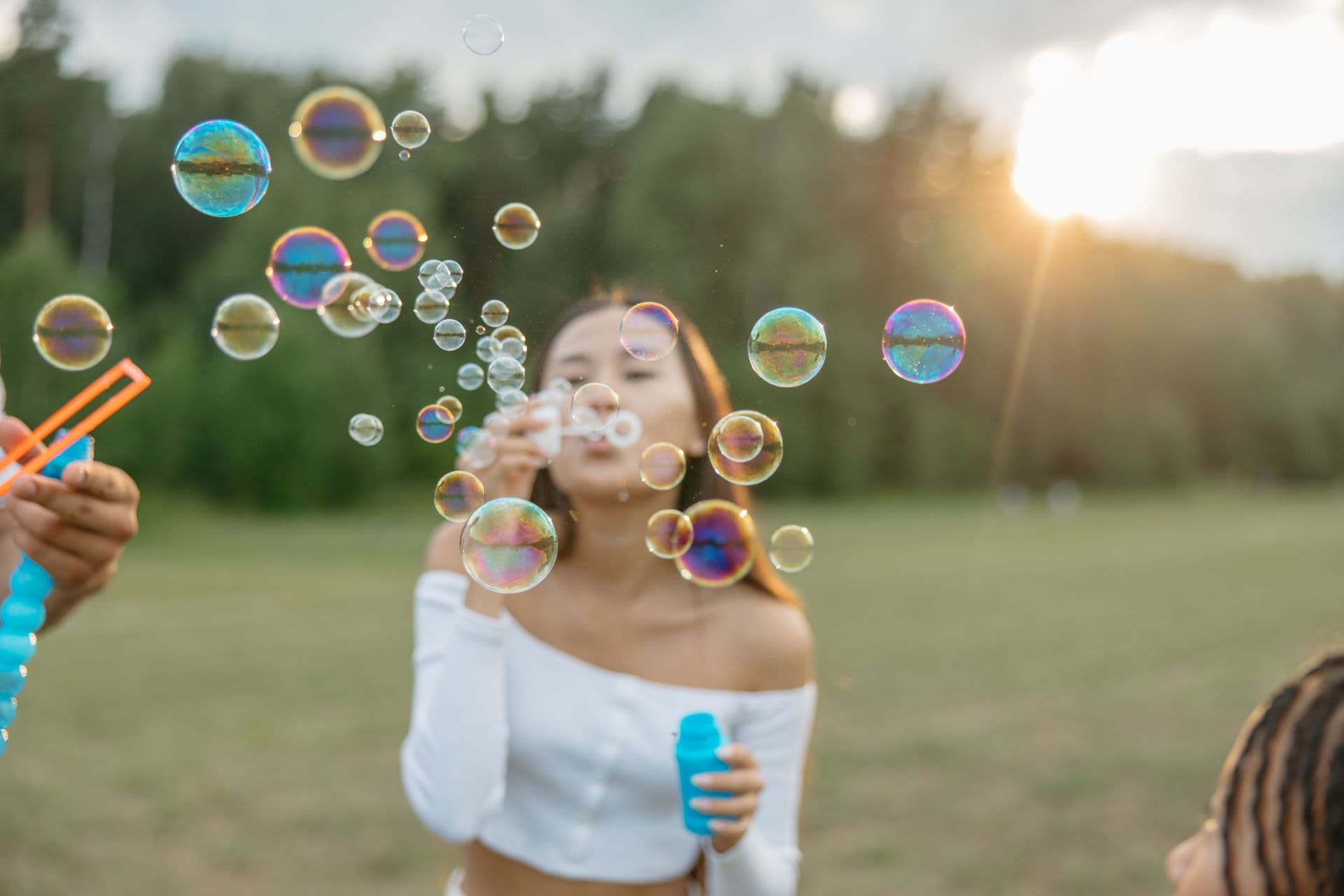 علكة، السلع التي توردها Cool Air
