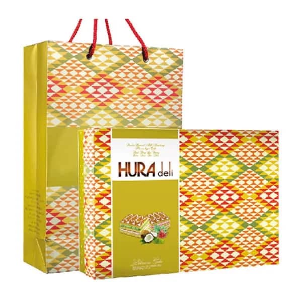 Hura Cake Deli Strawberry Milk Layer 504g